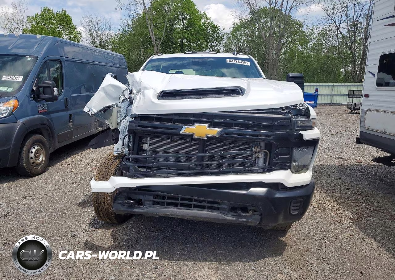 2026 Chevrolet Silverado K3500 VIN:1GB4KSEY5TF211609 - 5