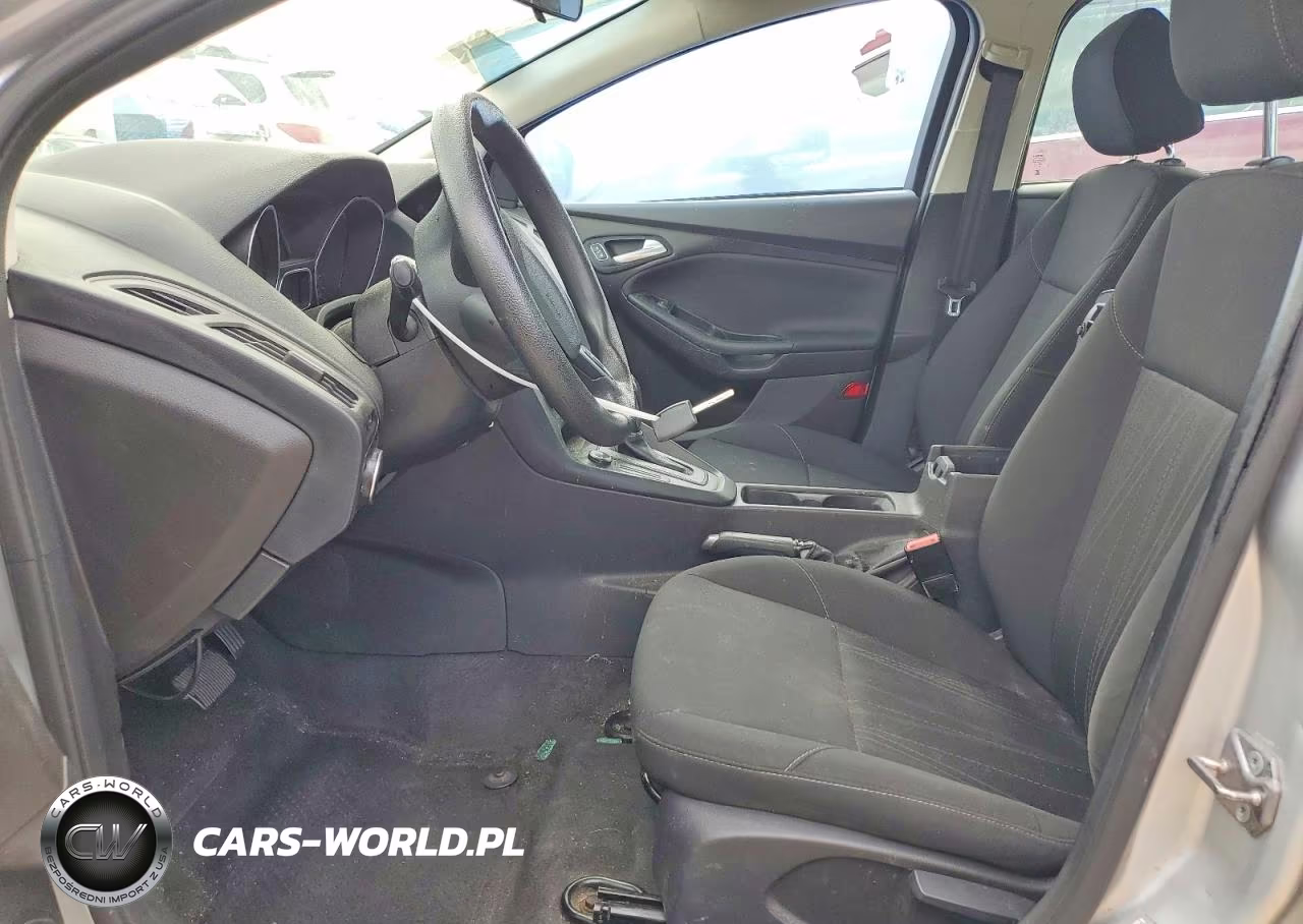 2016 Ford Focus Se VIN:1FADP3F29GL330757 - 7