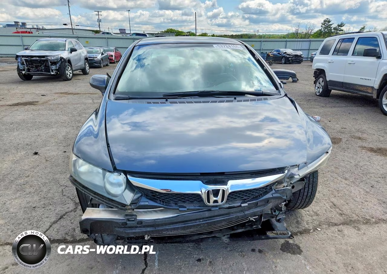 2009 Honda Civic Lx VIN:19XFA16519E042004 - 5