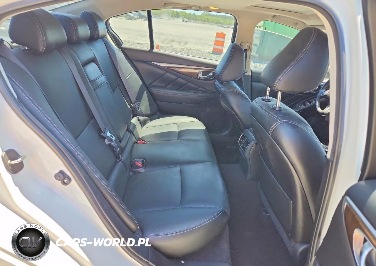 2015 Infiniti Q50 Premium VIN:JN1BV7AP4FM347186 - 10