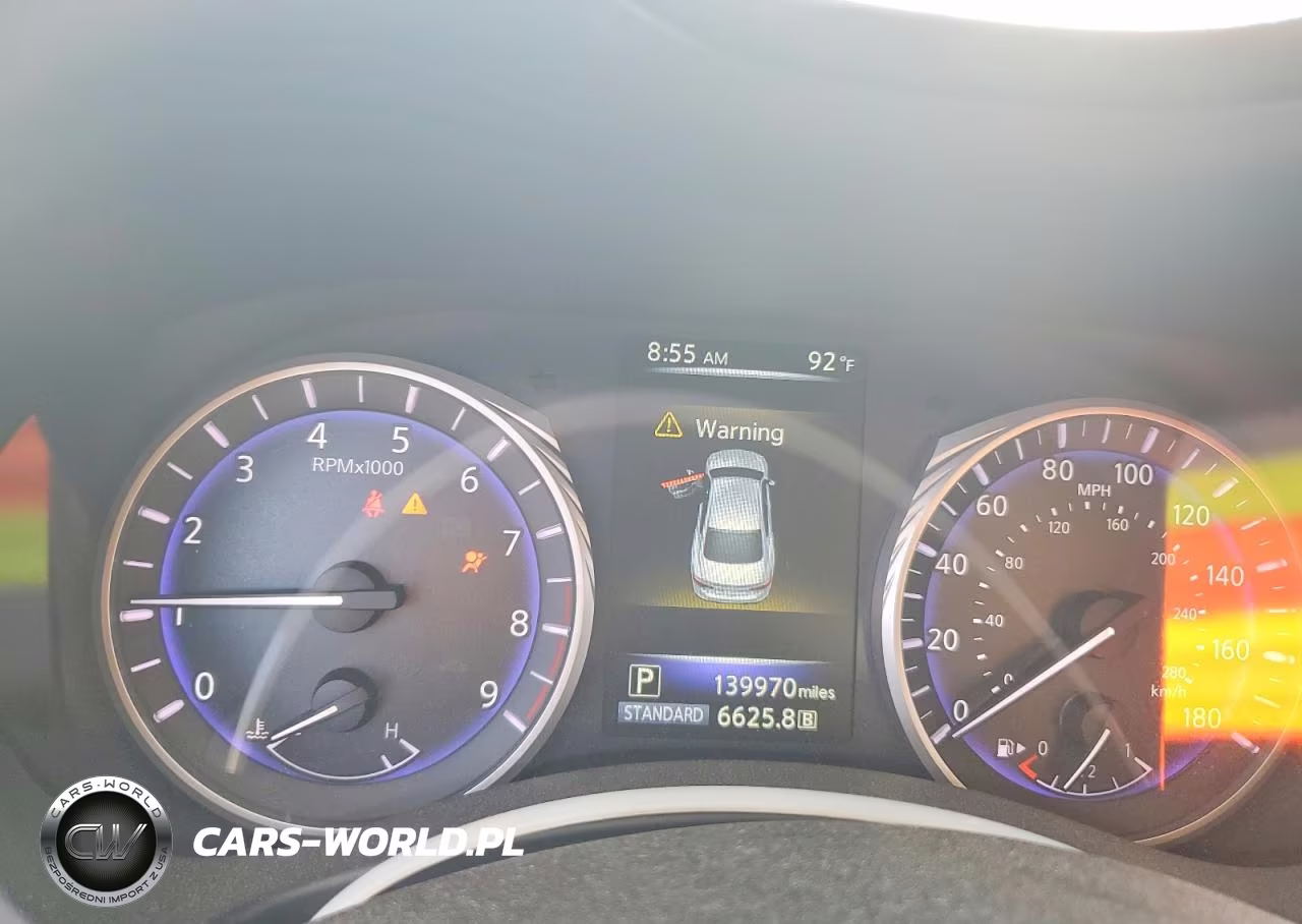 2015 Infiniti Q50 Premium VIN:JN1BV7AP4FM347186 - 9