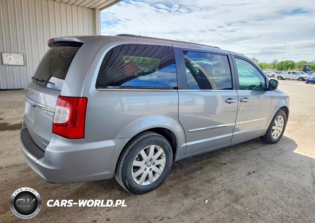 2014 Chrysler Town & Country Touring VIN:2C4RC1BG8ER270220 - 3