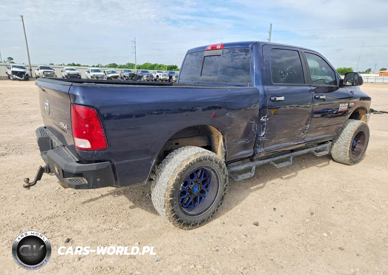 2015 Ram 2500 Slt VIN:3C6UR5DJ2FG563120 - 3
