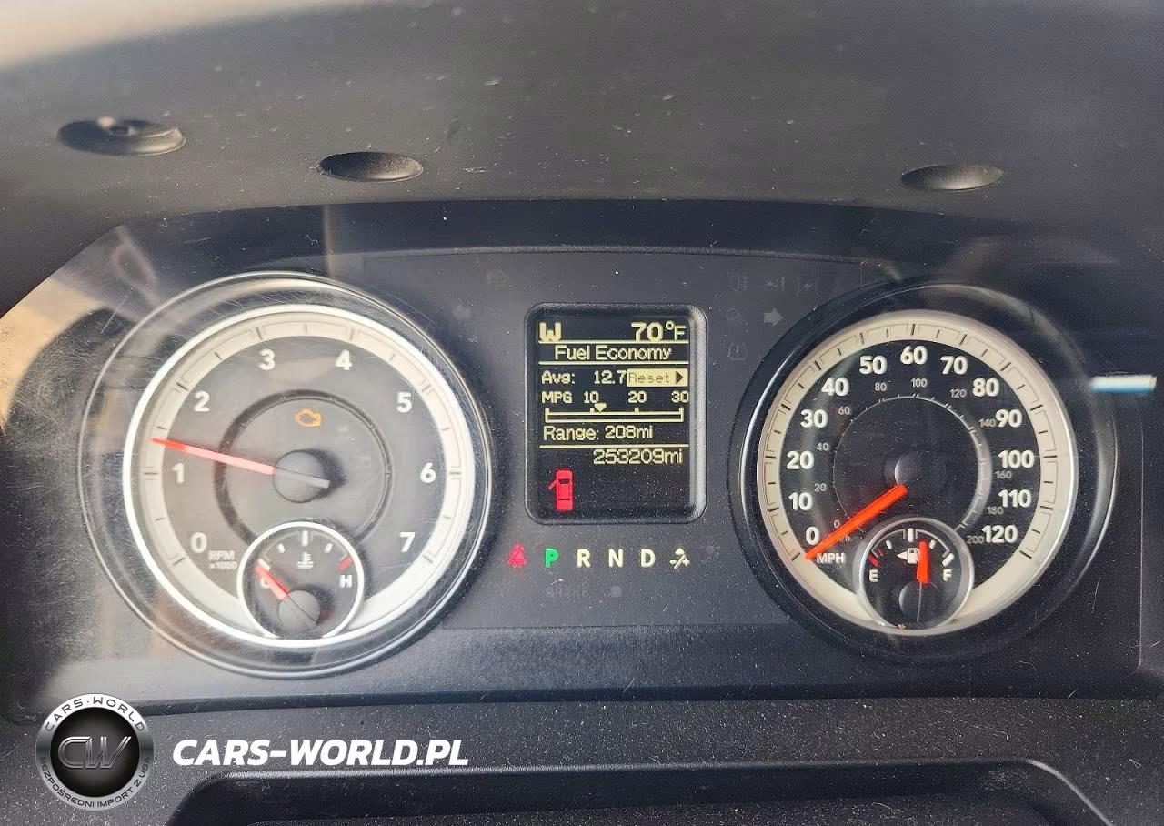 2015 Ram 2500 Slt VIN:3C6UR5DJ2FG563120 - 9