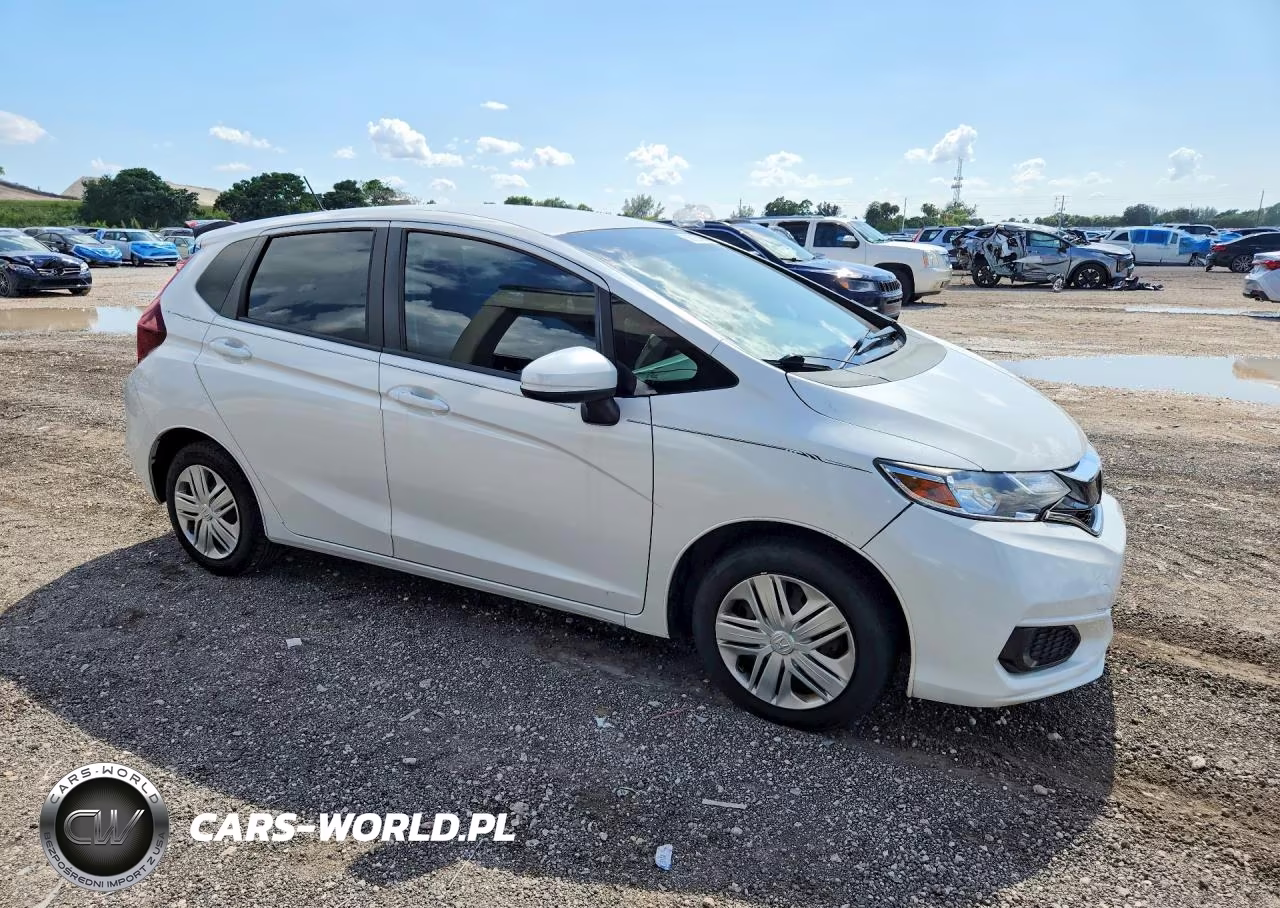 2019 Honda Fit Lx VIN:3HGGK5H42KM712363 - 4