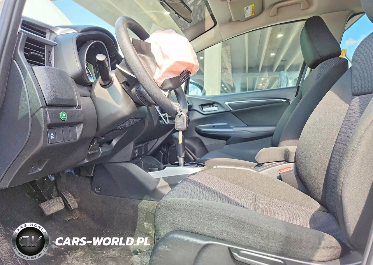 2019 Honda Fit Lx VIN:3HGGK5H42KM712363 - 7