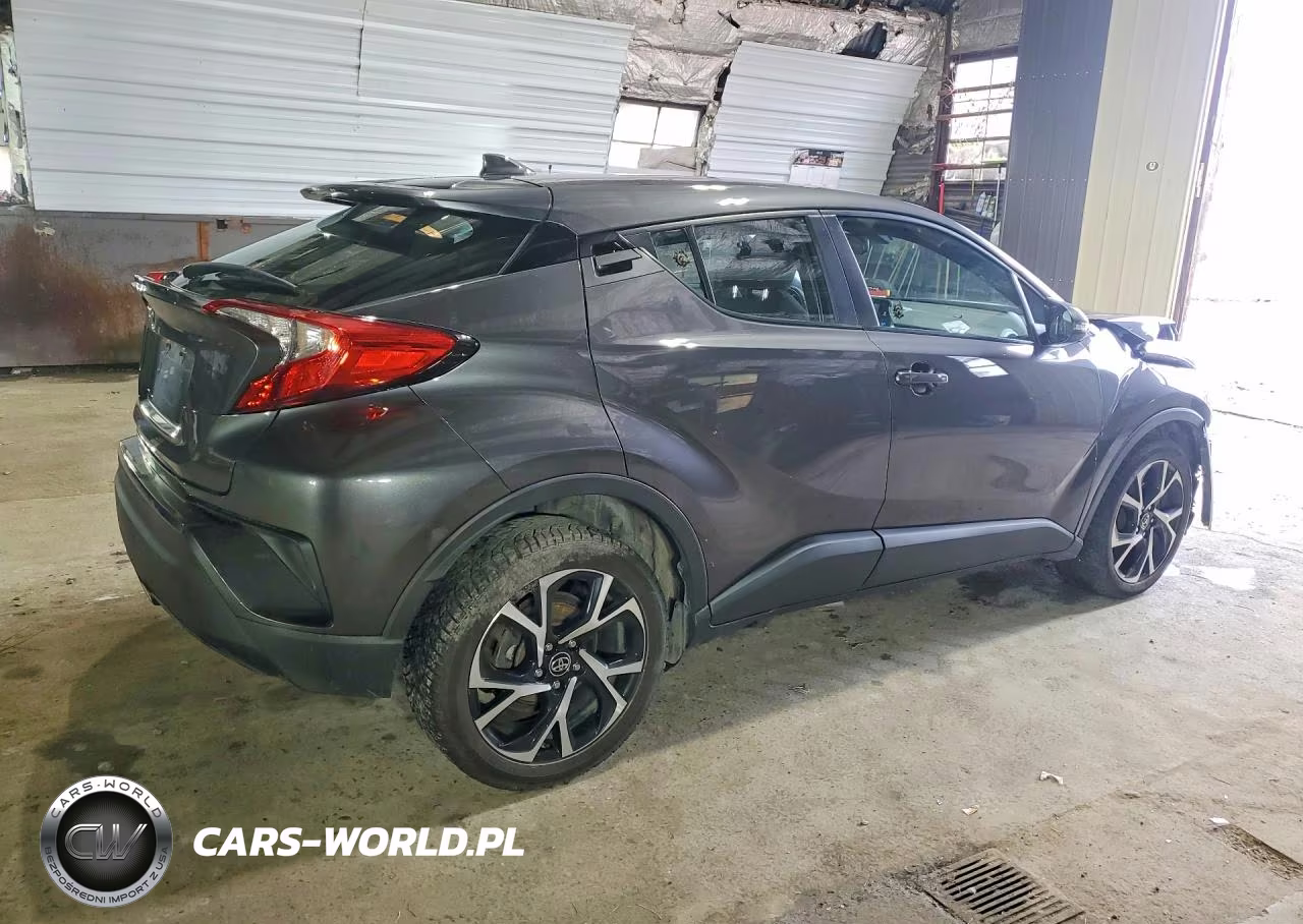 2018 Toyota C-Hr Xle Premium VIN:NMTKHMBX8JR008444 - 3