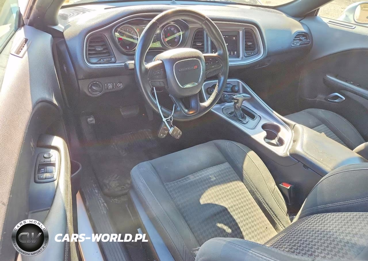 2019 Dodge Challenger Sxt VIN:2C3CDZAG9KH560801 - 8