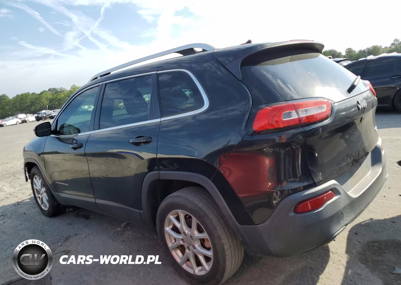 2016 Jeep Cherokee Latitude VIN:1C4PJLCB4GW161114 - 2