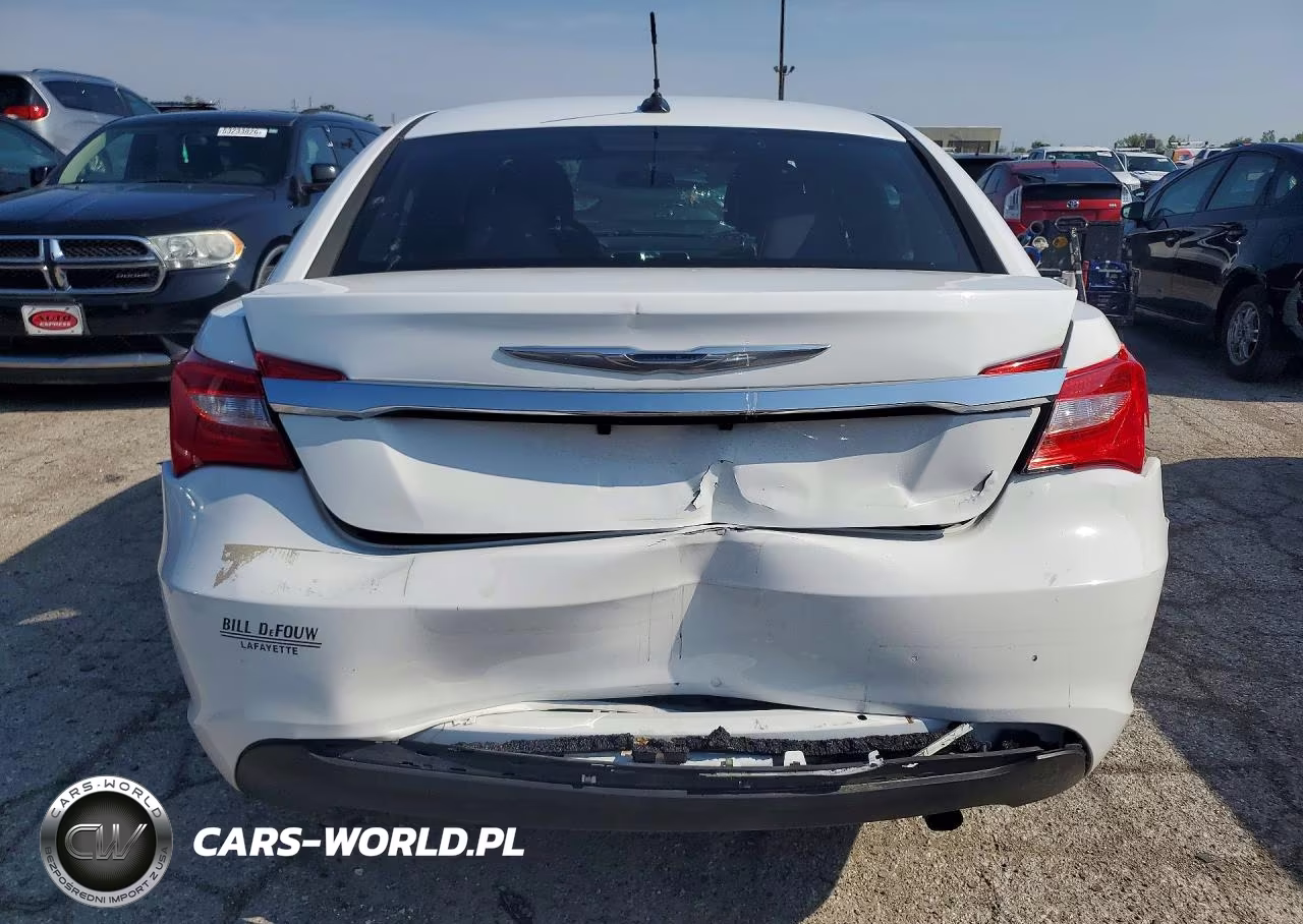 2013 Chrysler 200 Touring VIN:1C3CCBBBXDN763879 - 6