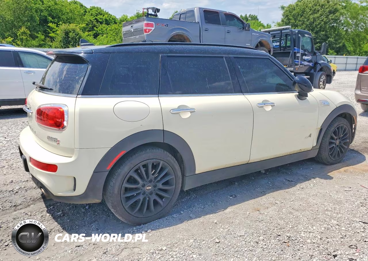 2017 Mini Cooper S Clubman All4 VIN:WMWLU5C36H2F24497 - 3