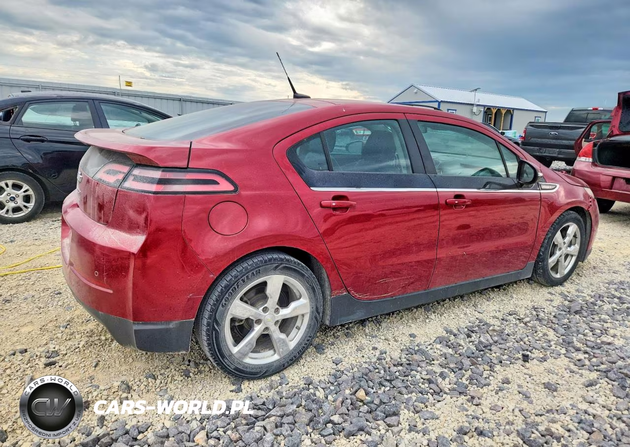 2014 Chevrolet Volt VIN:1G1RB6E47EU133718 - 3