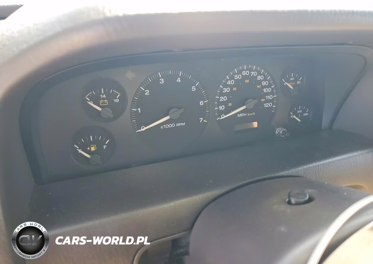 1999 Jeep Grand Cherokee Laredo VIN:1J4GW58S3XC788937 - 9