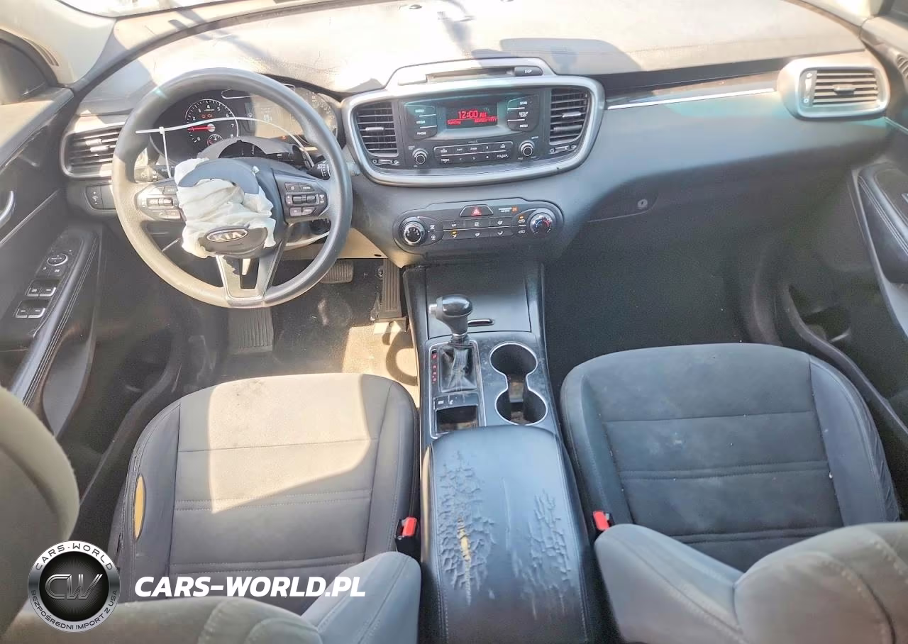 2016 Kia Sorento L VIN:5XYPG4A3XGG024918 - 8