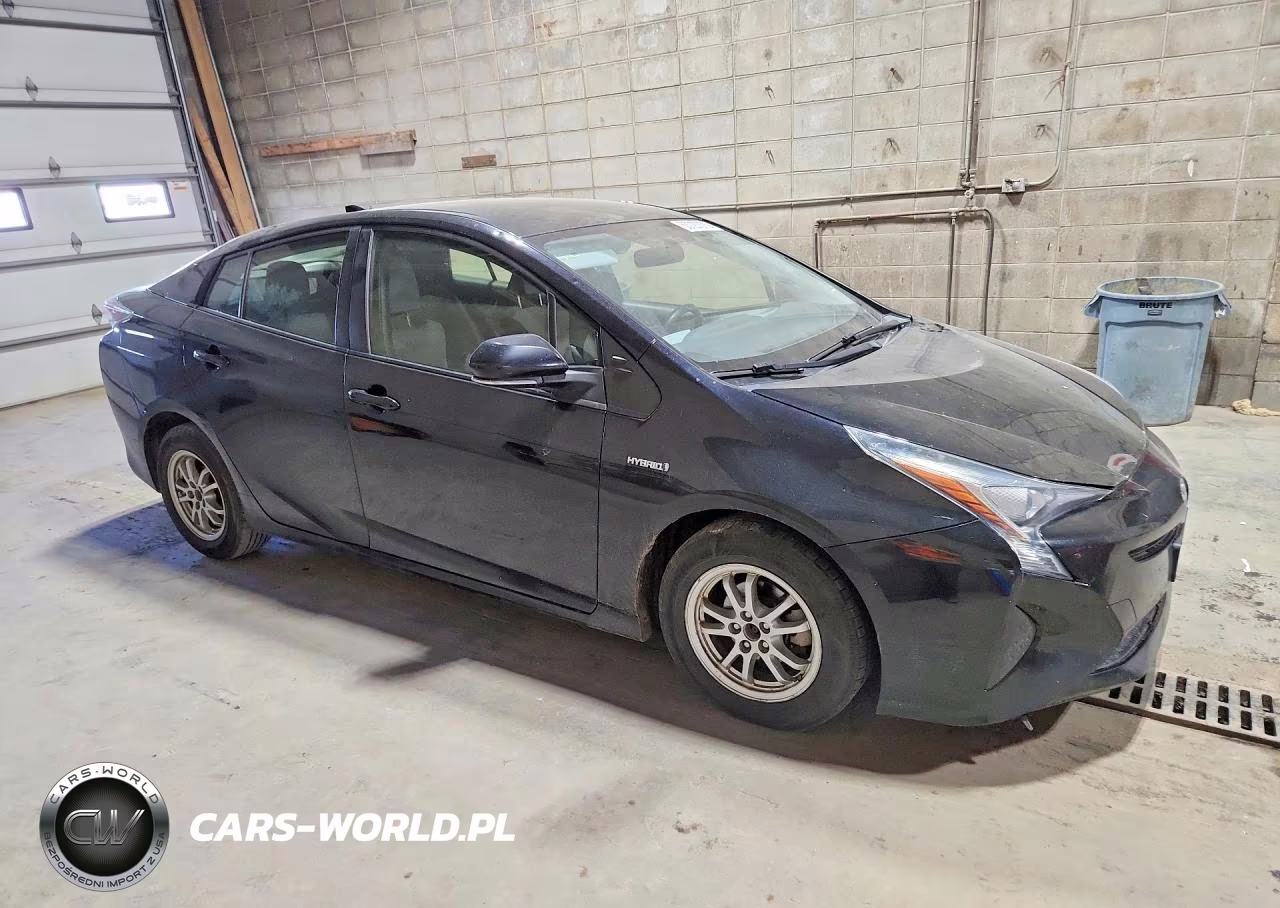 2016 Toyota Prius Two VIN:JTDKBRFU3G3001220 - 4