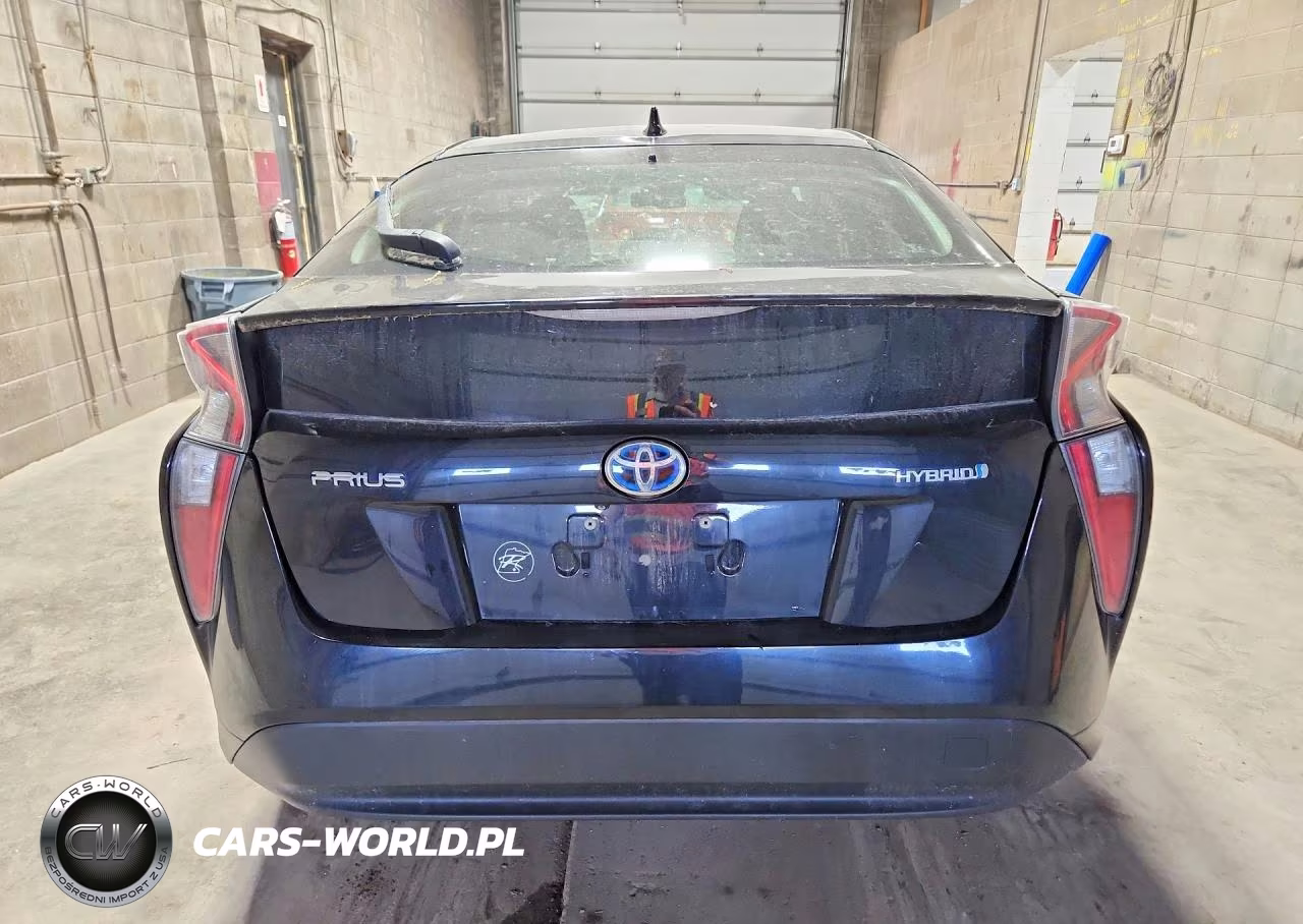 2016 Toyota Prius Two VIN:JTDKBRFU3G3001220 - 6