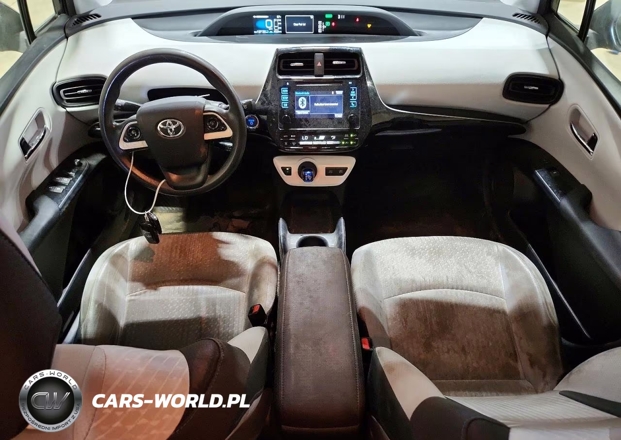 2016 Toyota Prius Two VIN:JTDKBRFU3G3001220 - 8