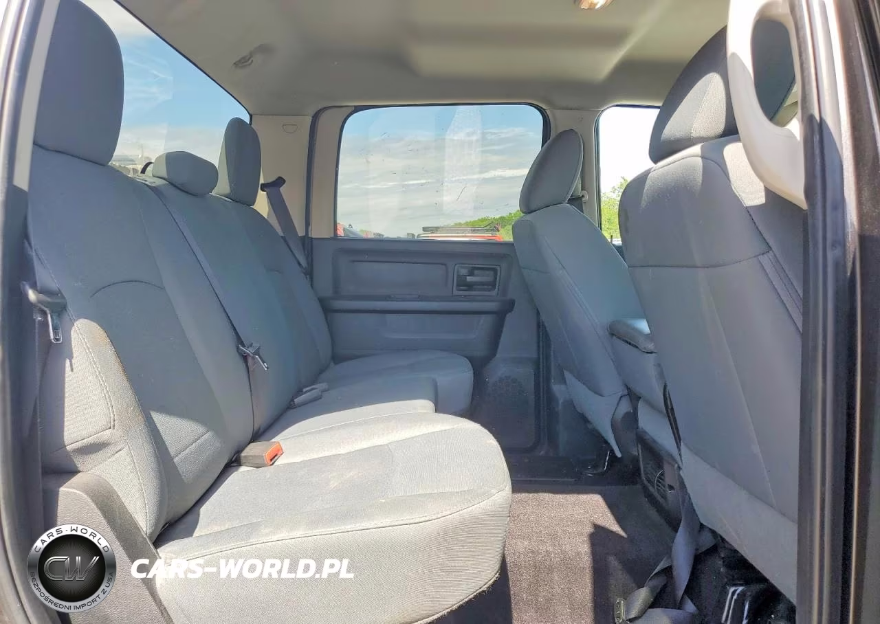 2018 Ram 1500 St VIN:3C6RR7KT4JG122975 - 10