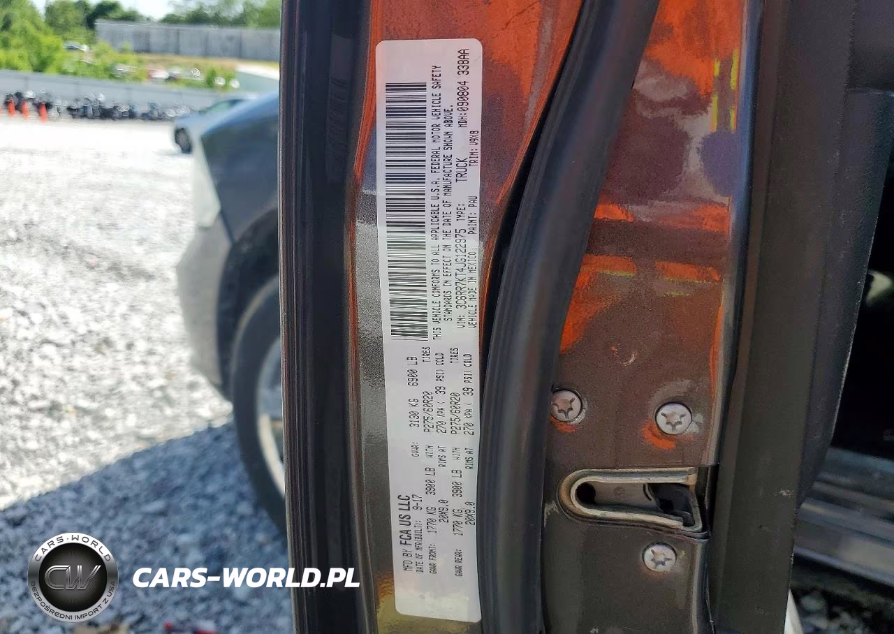 2018 Ram 1500 St VIN:3C6RR7KT4JG122975 - 12
