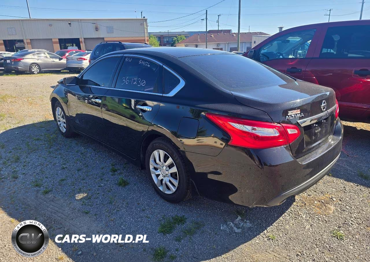 2017 Nissan Altima 2.5 S VIN:1N4AL3AP4HN361230 - 3