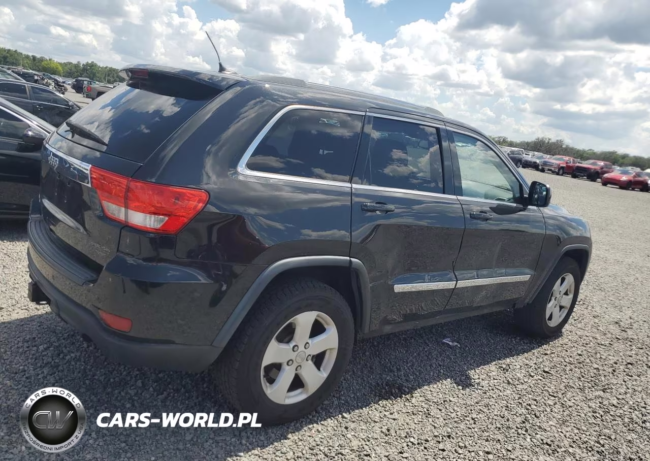 2012 Jeep Grand Cherokee Laredo VIN:1C4RJFAG1CC293798 - 3
