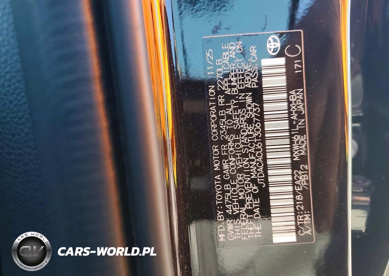 2026 Toyota Prius Plug-In Hybrid Xse Premium VIN:JTDACACU6T3067737 - 13
