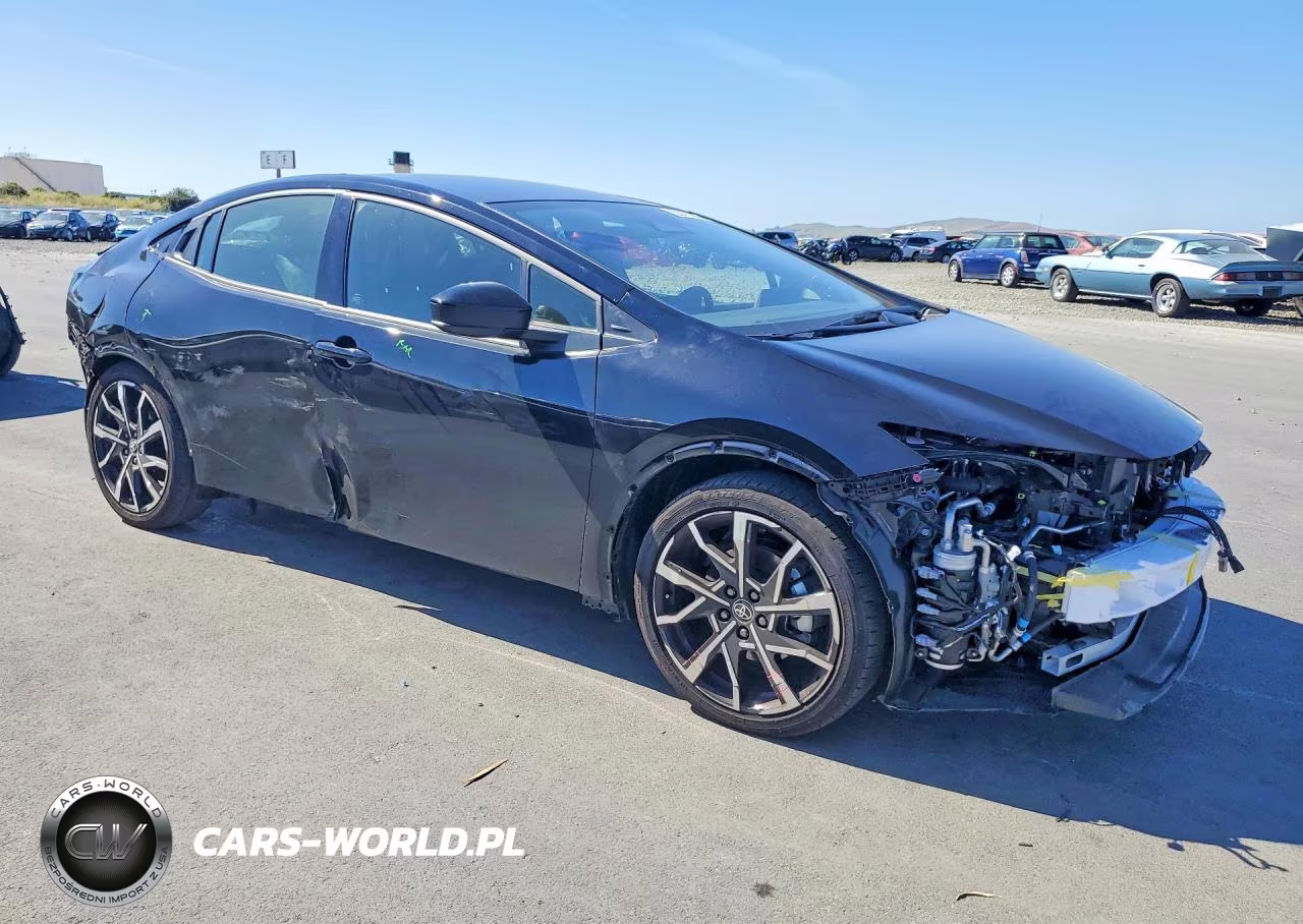 2026 Toyota Prius Plug-In Hybrid Xse Premium VIN:JTDACACU6T3067737 - 4