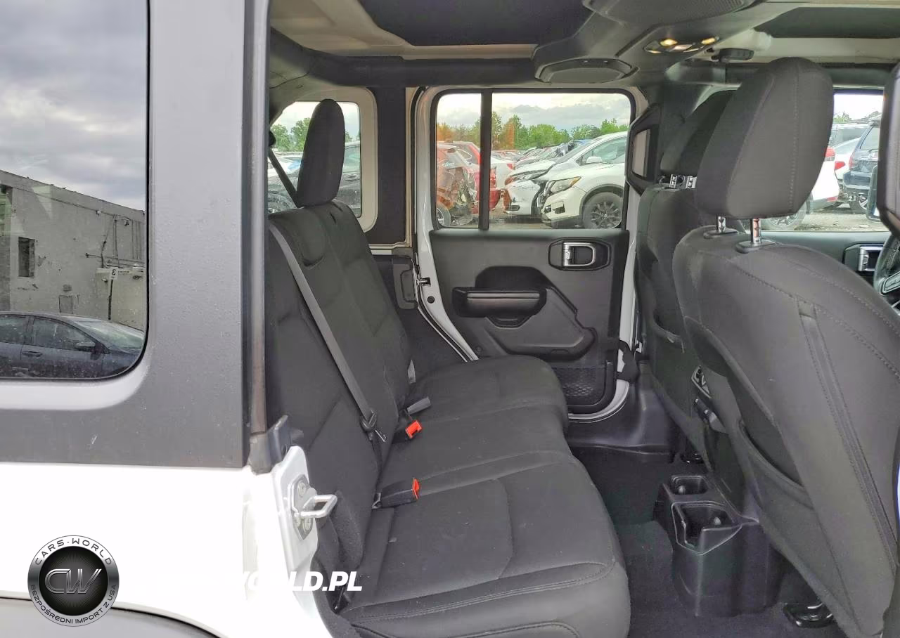 2019 Jeep Wrangler Unlimited Sport VIN:1C4HJXDN5KW638999 - 11