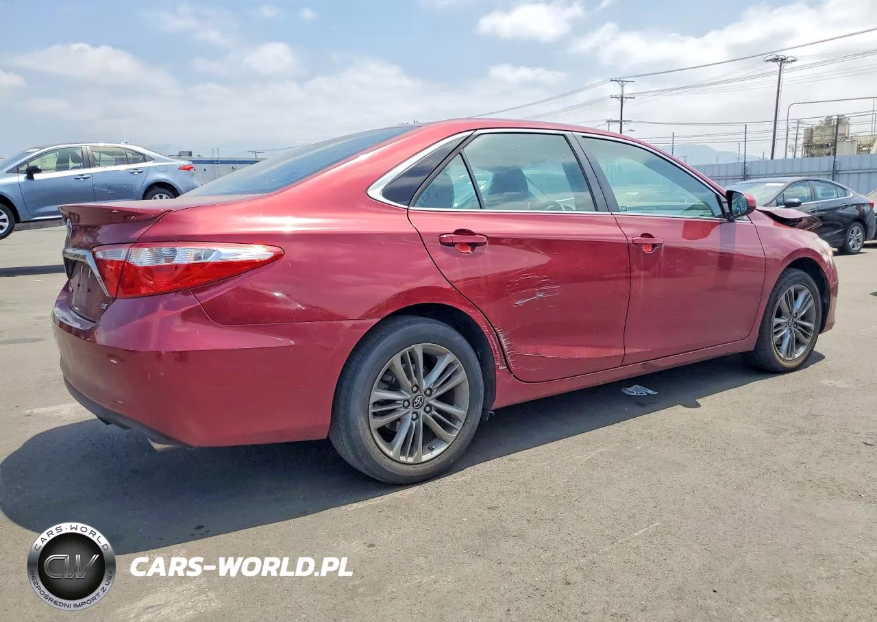 2017 Toyota Camry Se VIN:4T1BF1FKXHU703868 - 3