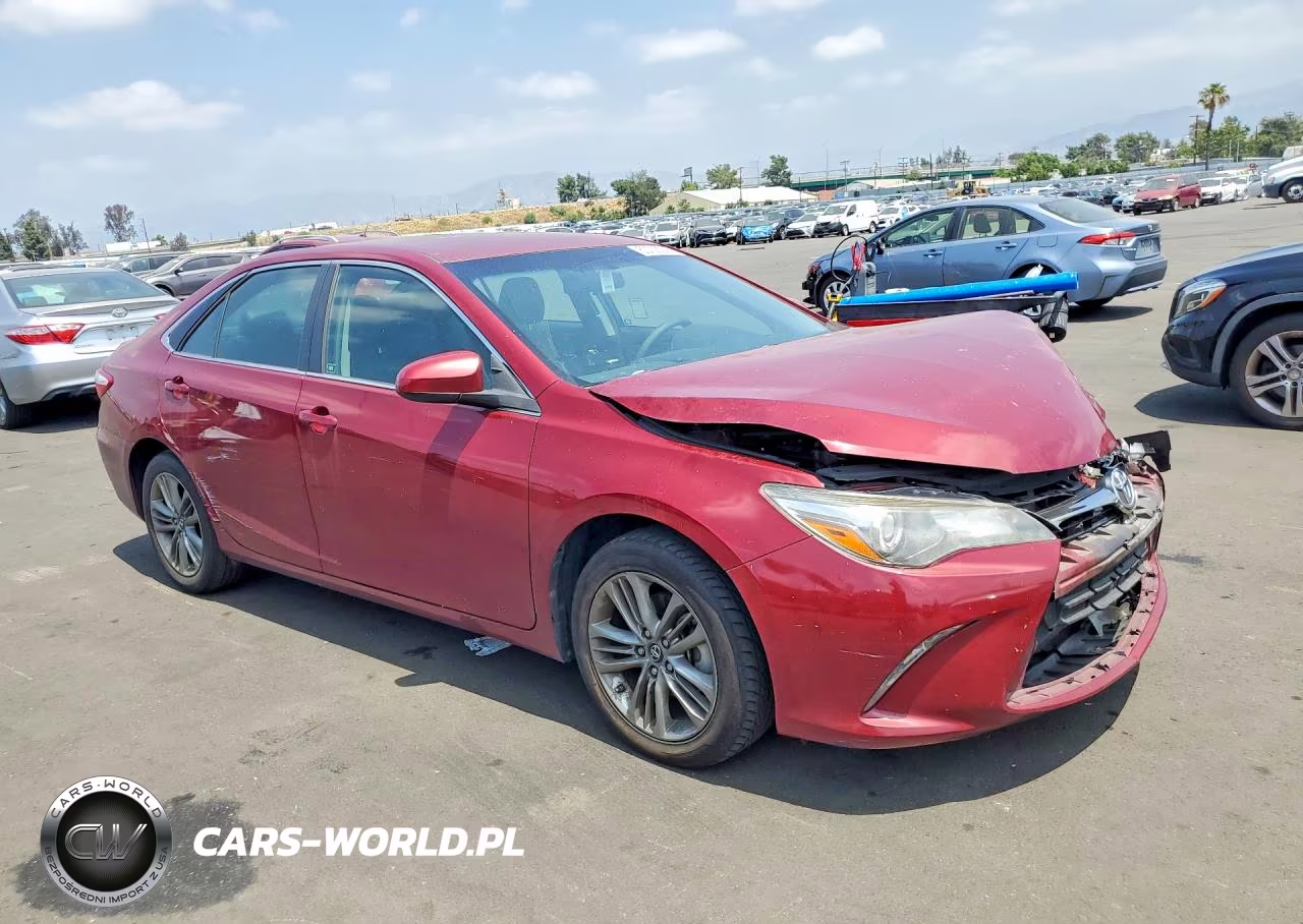 2017 Toyota Camry Se VIN:4T1BF1FKXHU703868 - 4