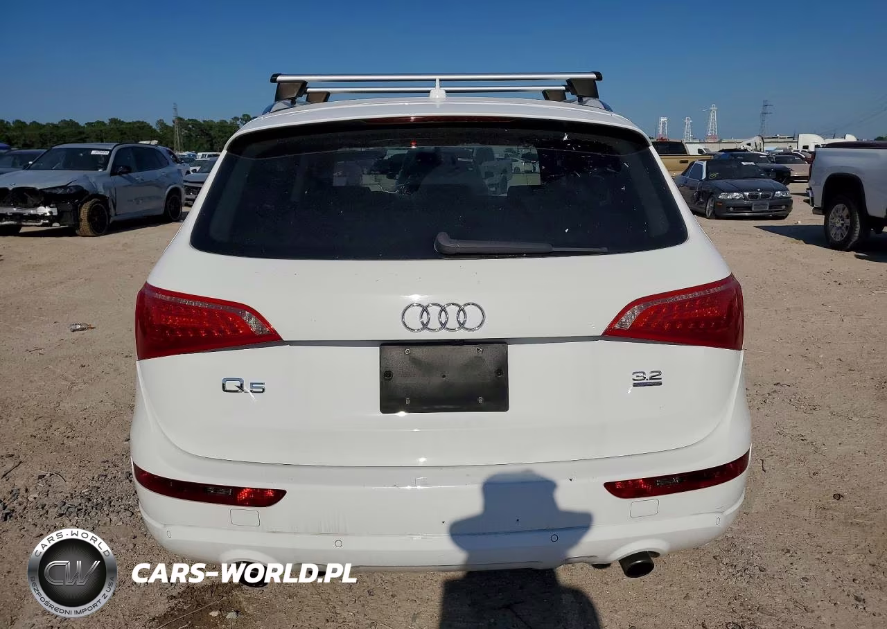 2010 Audi Q5 Premium Plus VIN:WA1LKAFPXAA003351 - 6