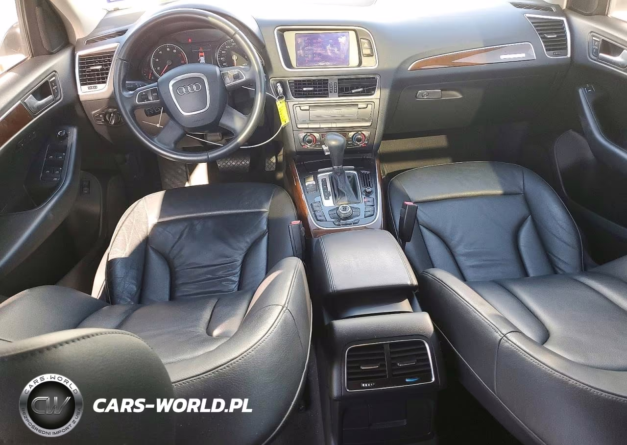 2010 Audi Q5 Premium Plus VIN:WA1LKAFPXAA003351 - 8