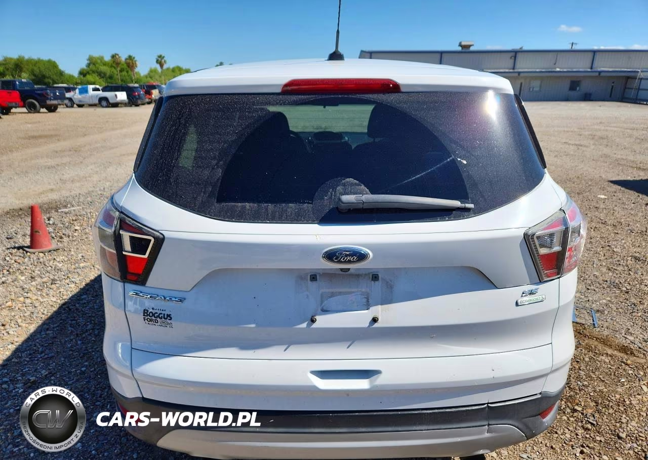 2017 Ford Escape Se VIN:1FMCU0GD1HUB42626 - 6