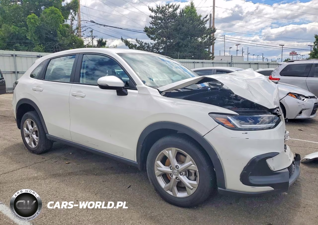 2025 Honda Hr-V Lx VIN:3CZRZ2H33SM710138 - 4