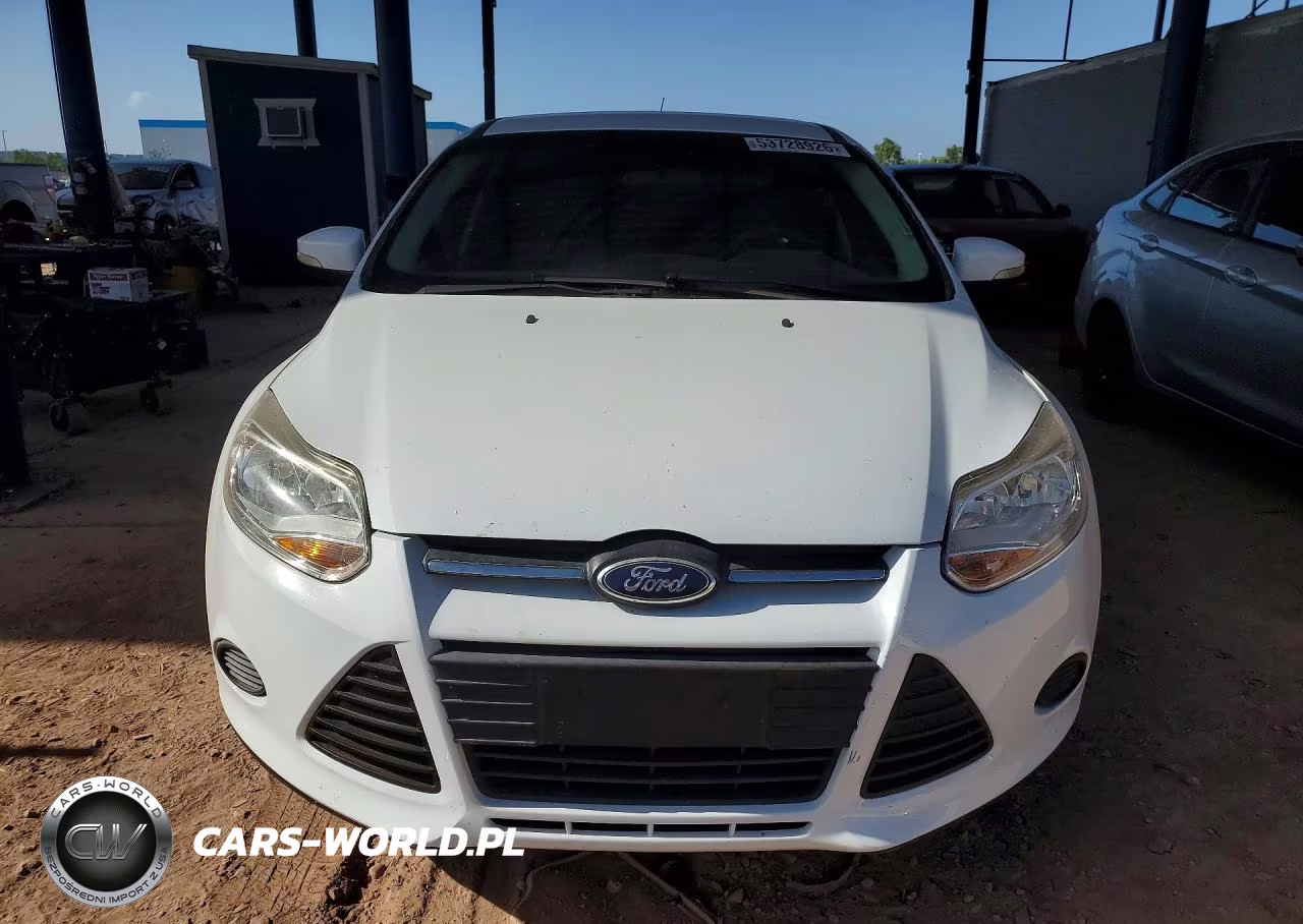 2014 Ford Focus Se VIN:1FADP3F27EL407624 - 5