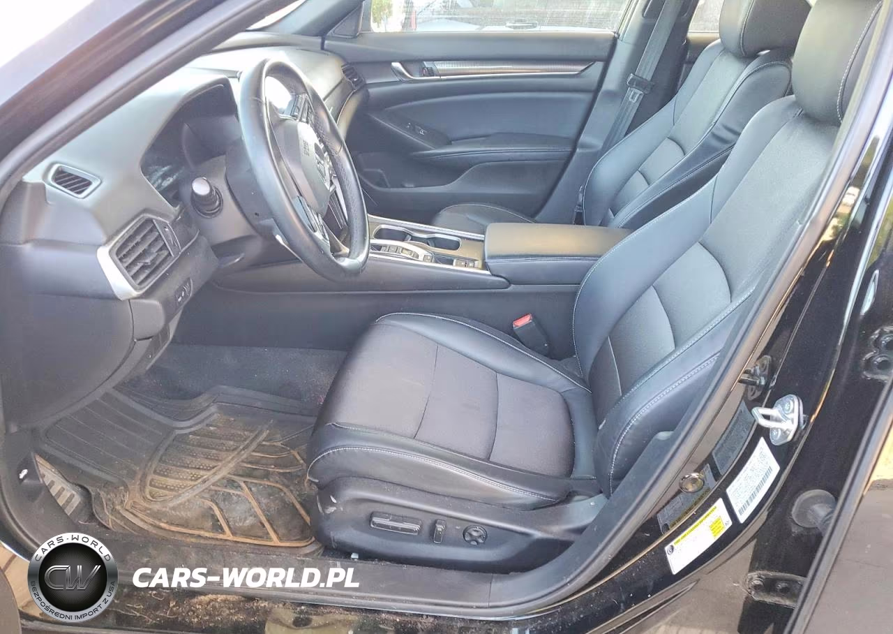 2018 Honda Accord Sport VIN:1HGCV2F3XJA049084 - 7