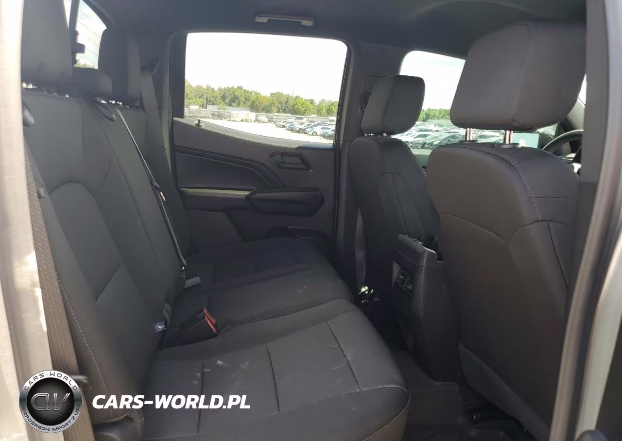 2023 Chevrolet Colorado Trail Boss VIN:1GCPTEEK7P1171572 - 10