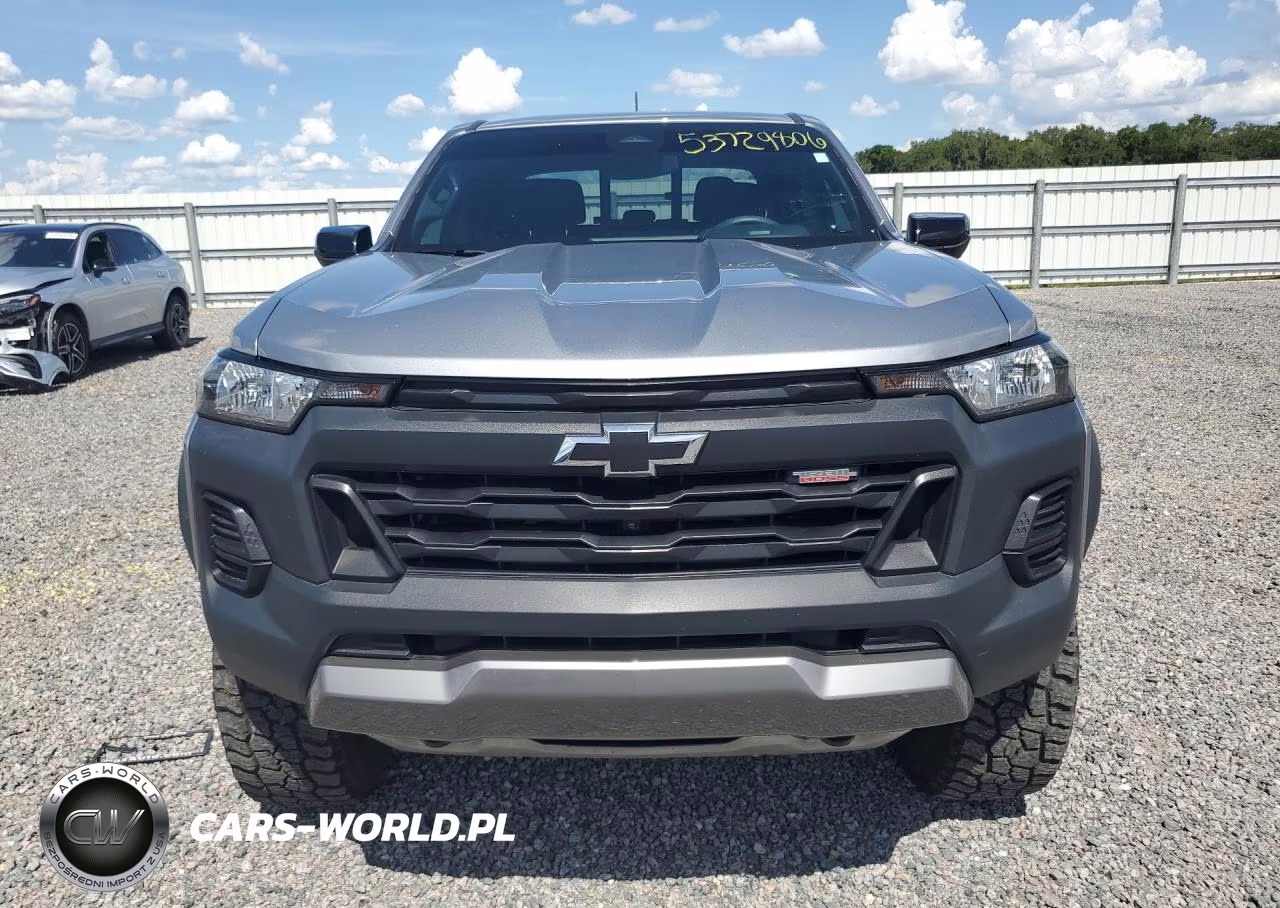 2023 Chevrolet Colorado Trail Boss VIN:1GCPTEEK7P1171572 - 5