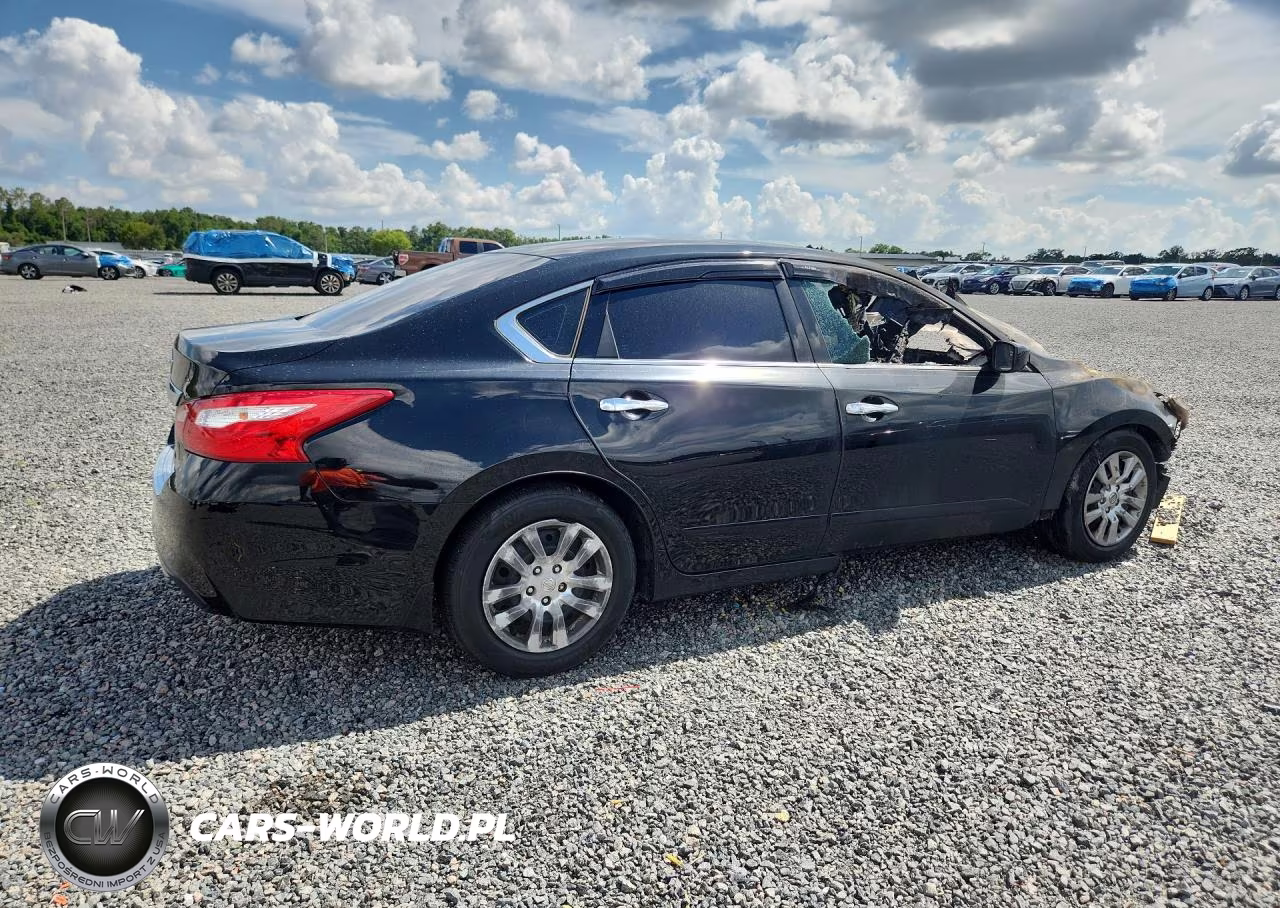 2017 Nissan Altima 2.5 S VIN:1N4AL3AP8HC151032 - 3