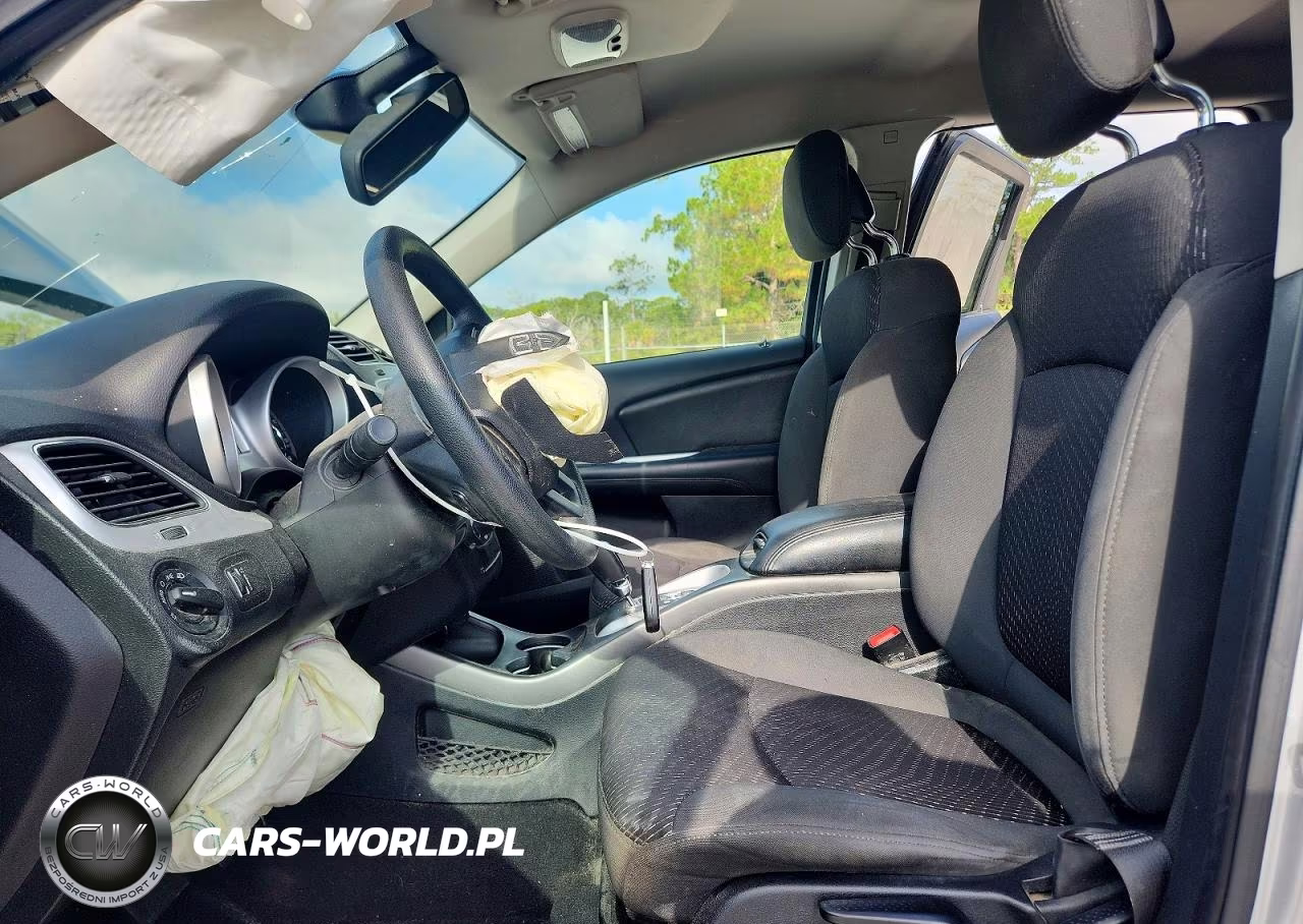 2018 Dodge Journey Se VIN:3C4PDCAB6JT526710 - 7