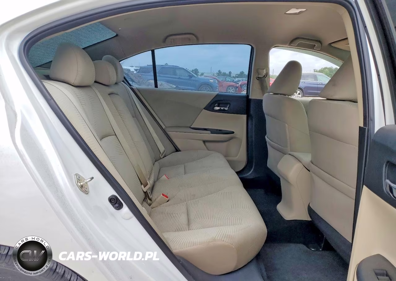 2017 Honda Accord VIN:1HGCR2F39HA140748 - 11