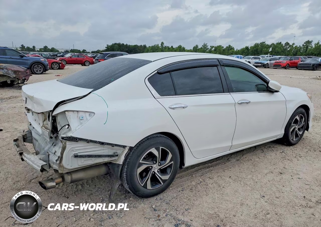 2017 Honda Accord VIN:1HGCR2F39HA140748 - 3