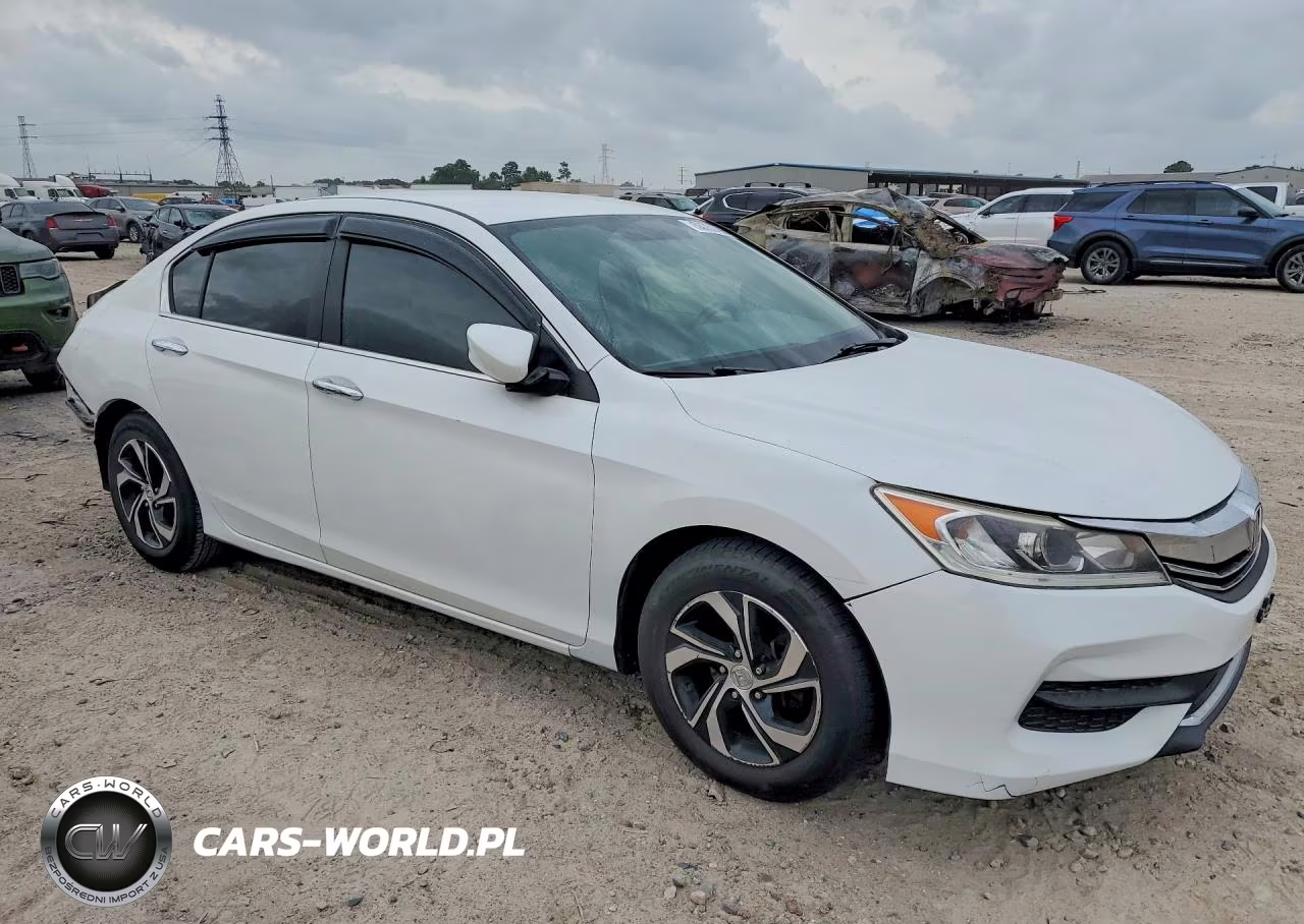 2017 Honda Accord VIN:1HGCR2F39HA140748 - 4