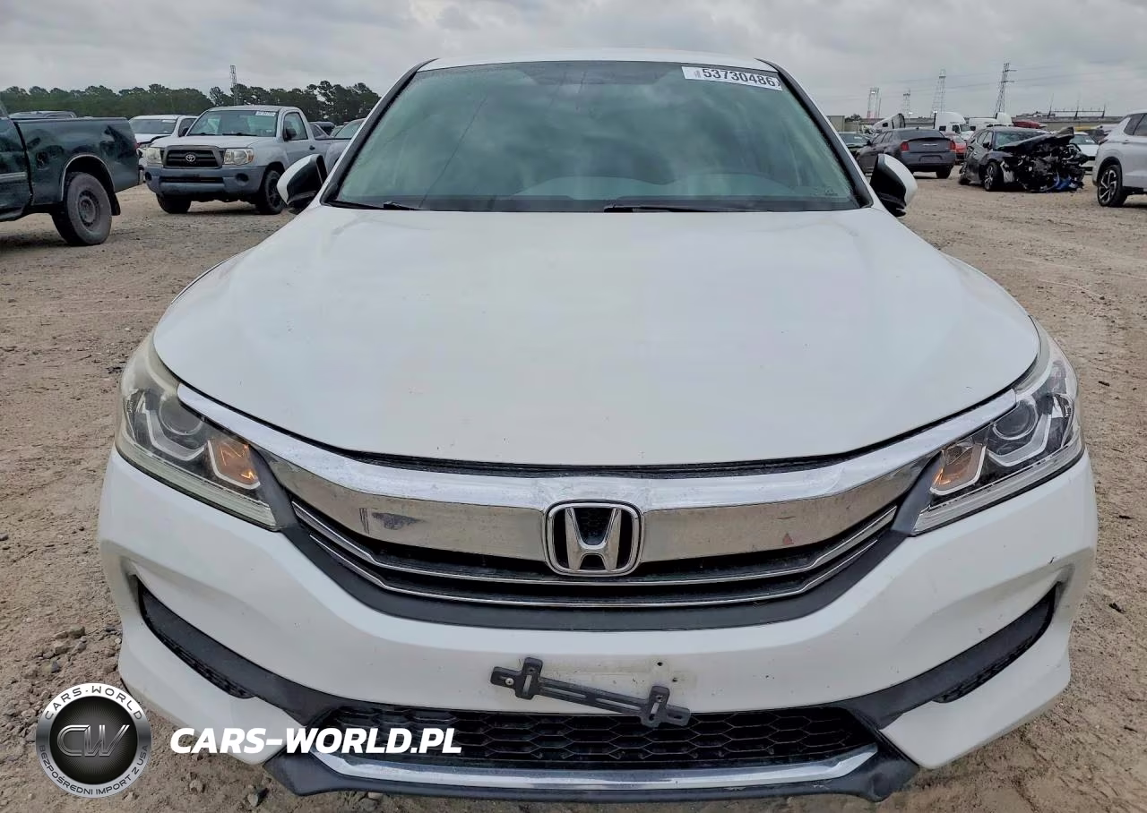2017 Honda Accord VIN:1HGCR2F39HA140748 - 5
