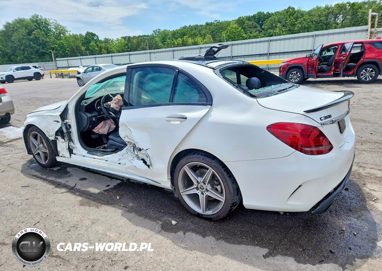 2016 Mercedes-Benz C 300 4Matic VIN:55SWF4KB7GU161552 - 2