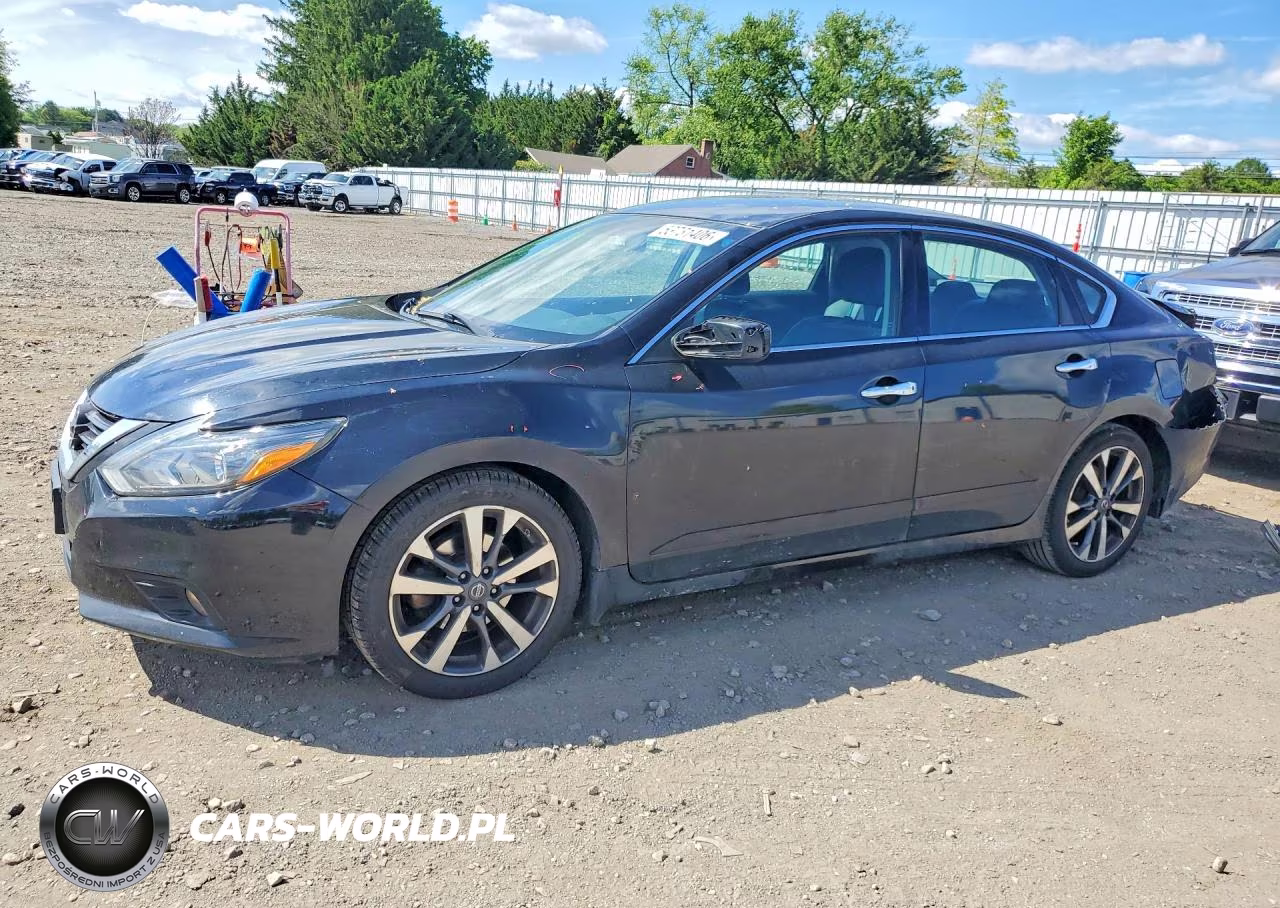 2016 Nissan Altima 2.5 Sr – zdjęcie 1 z 12