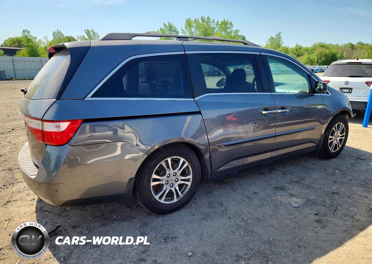 2013 Honda Odyssey Exl VIN:5FNRL5H67DB041401 - 3