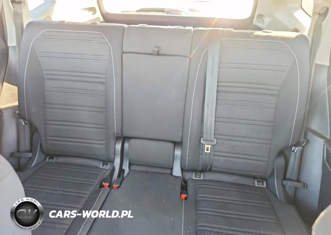 2022 Volkswagen Tiguan S VIN:3VV0B7AX9NM045393 - 10