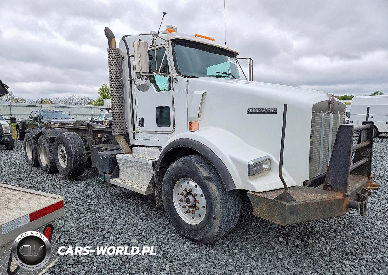2011 Kenworth Construction T800