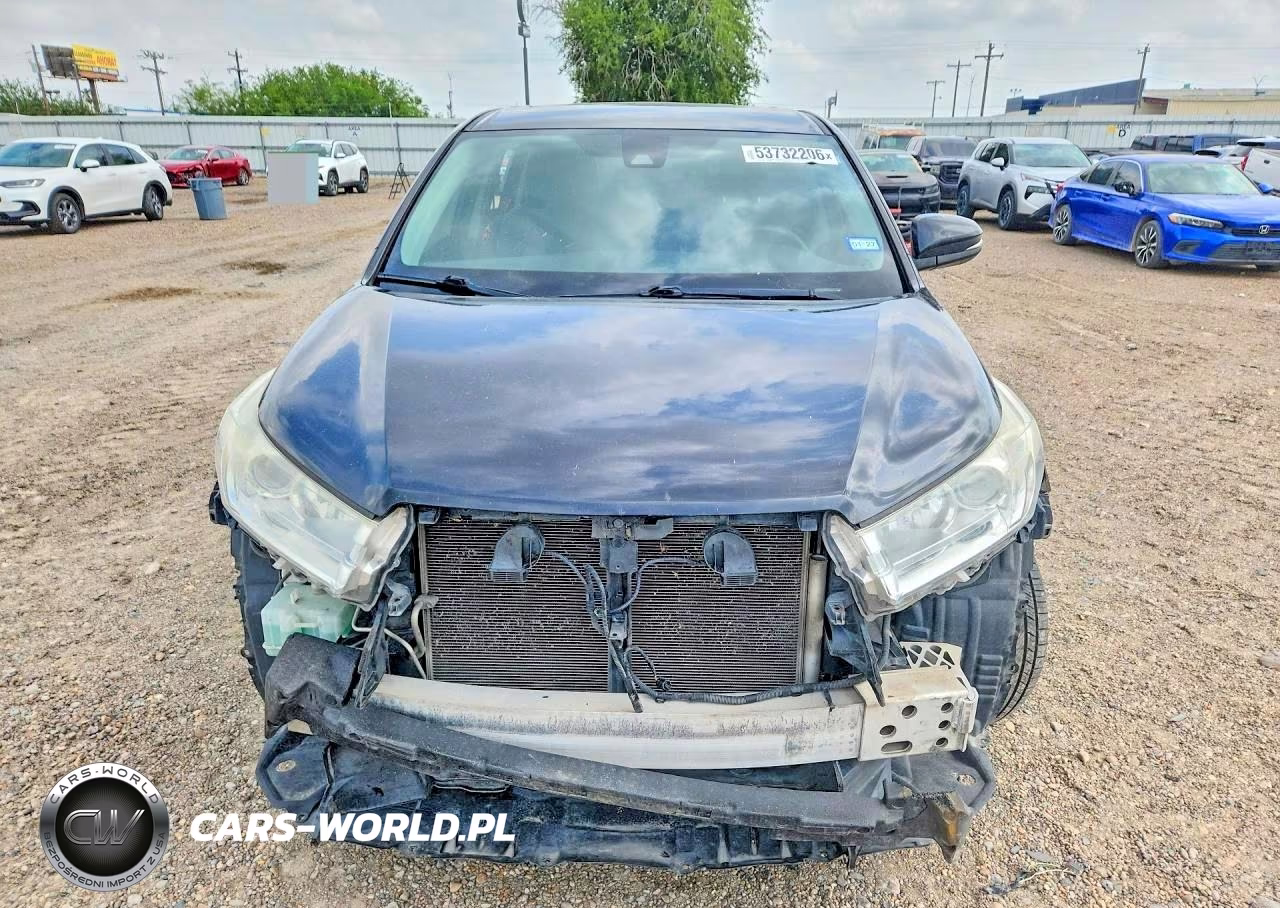 2019 Toyota Highlander Le VIN:5TDZARFH2KS052008 - 5